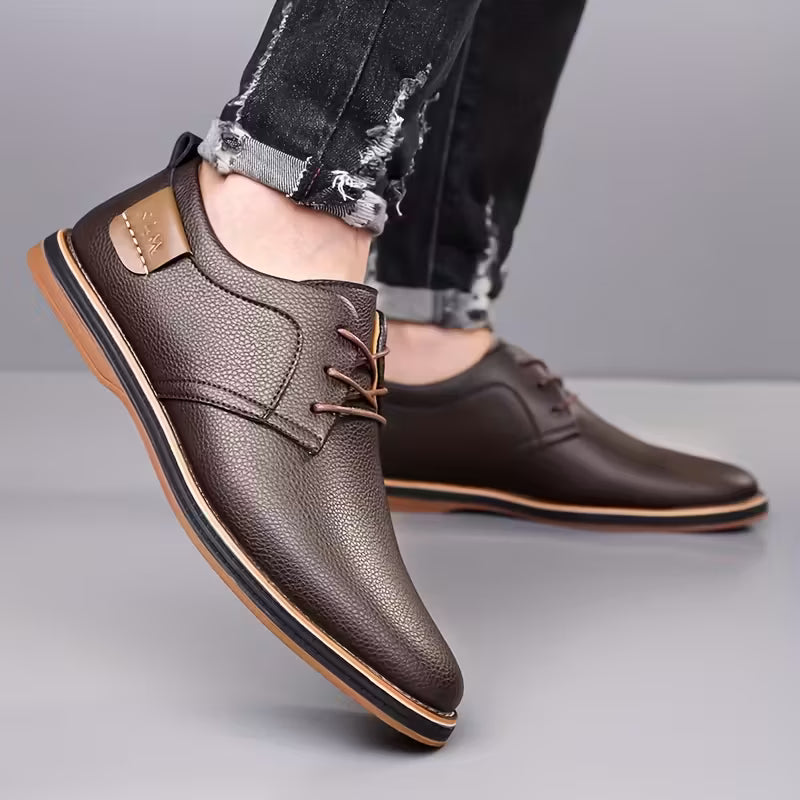 Men's slip-on leather moccasins