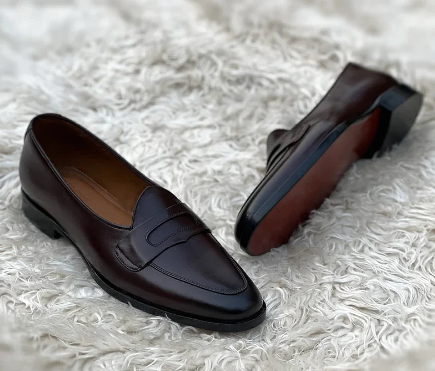 Men's handmade leather moccasin